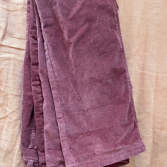 Burnt red Patagonia corduroys - Picture 3 of 3